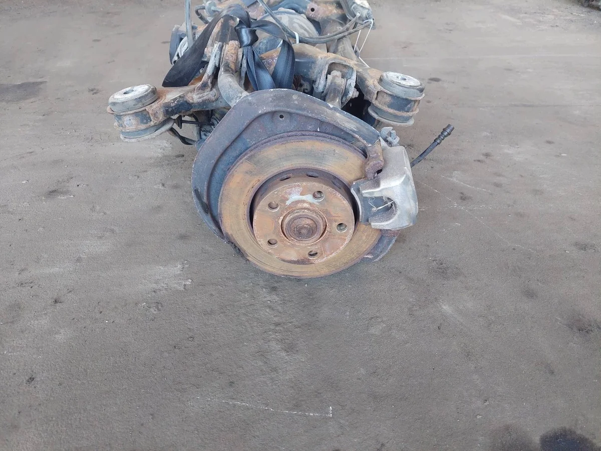 Suspension Arrière Complète VW Passat B5 2.3 4x4 image 3