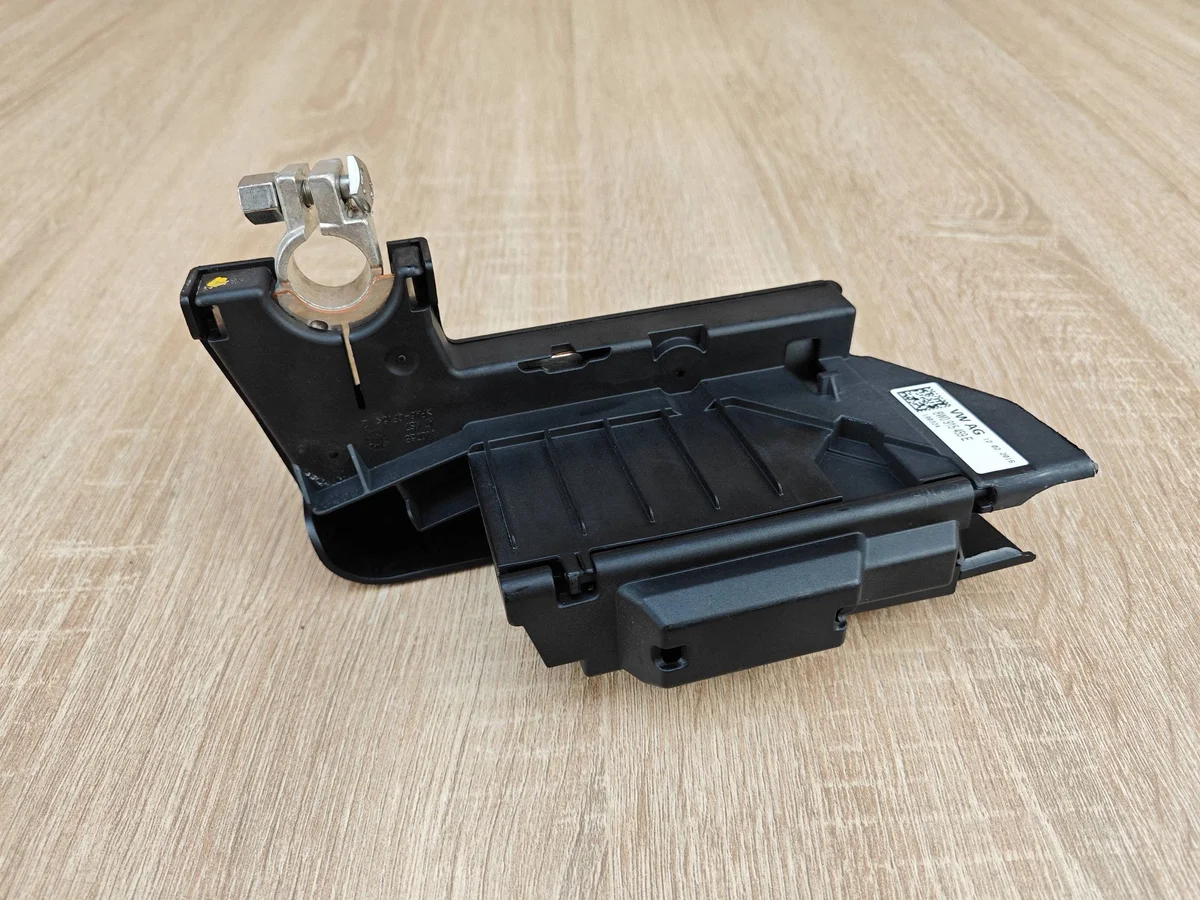 Audi Pluspolklemme 8W0915459E gebraucht image 4