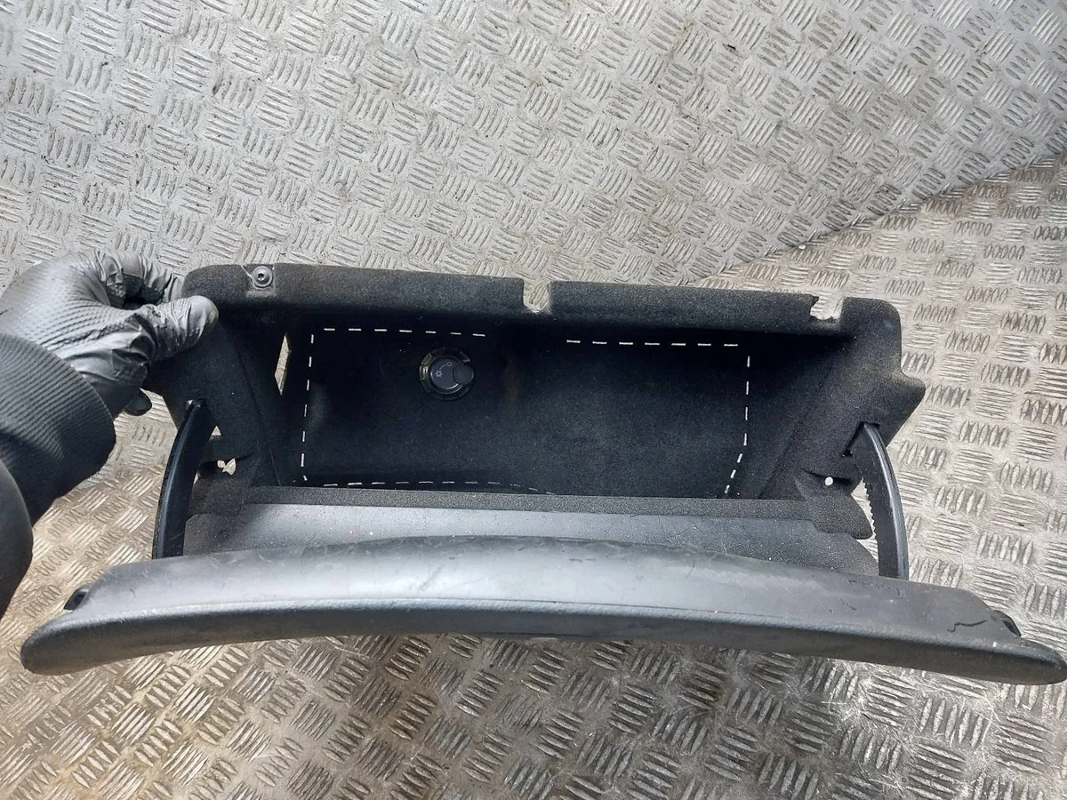 Schublade Beifahrer VW Passat B5 FL 3B1857101 image 3