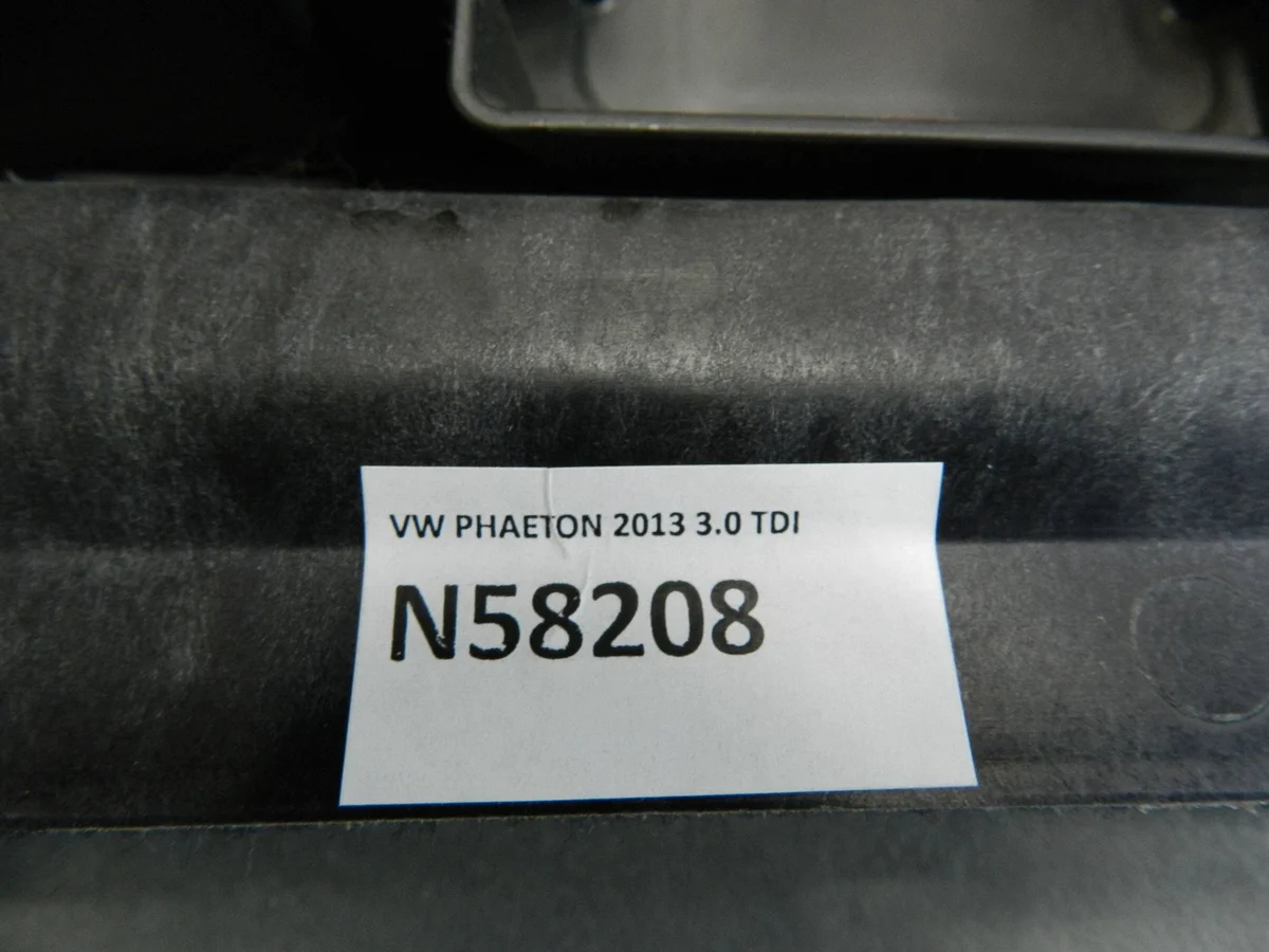 Ablage Kofferraum VW Phaeton 3D5867477K image 5