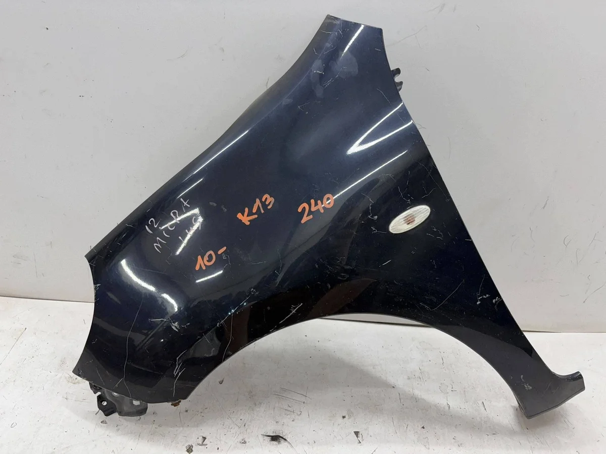 Nissan Micra K13 Kotflügel vorne links