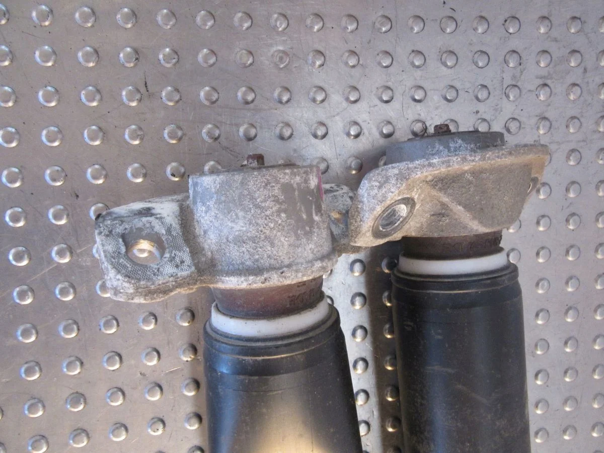 Stoßdämpfer hinten Chevrolet Volt Opel Ampera image 8