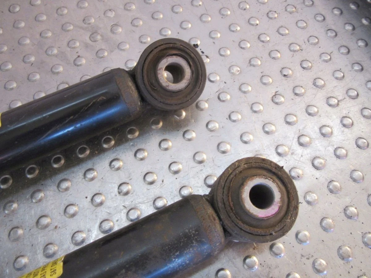 Stoßdämpfer hinten Chevrolet Volt Opel Ampera image 10