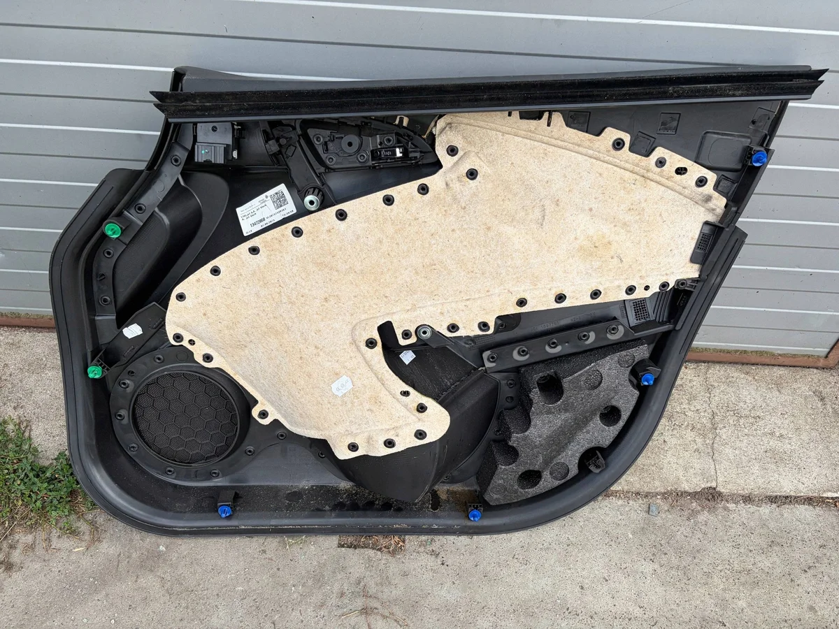 Opel Astra IV J Türverkleidung Links Vorne image 3