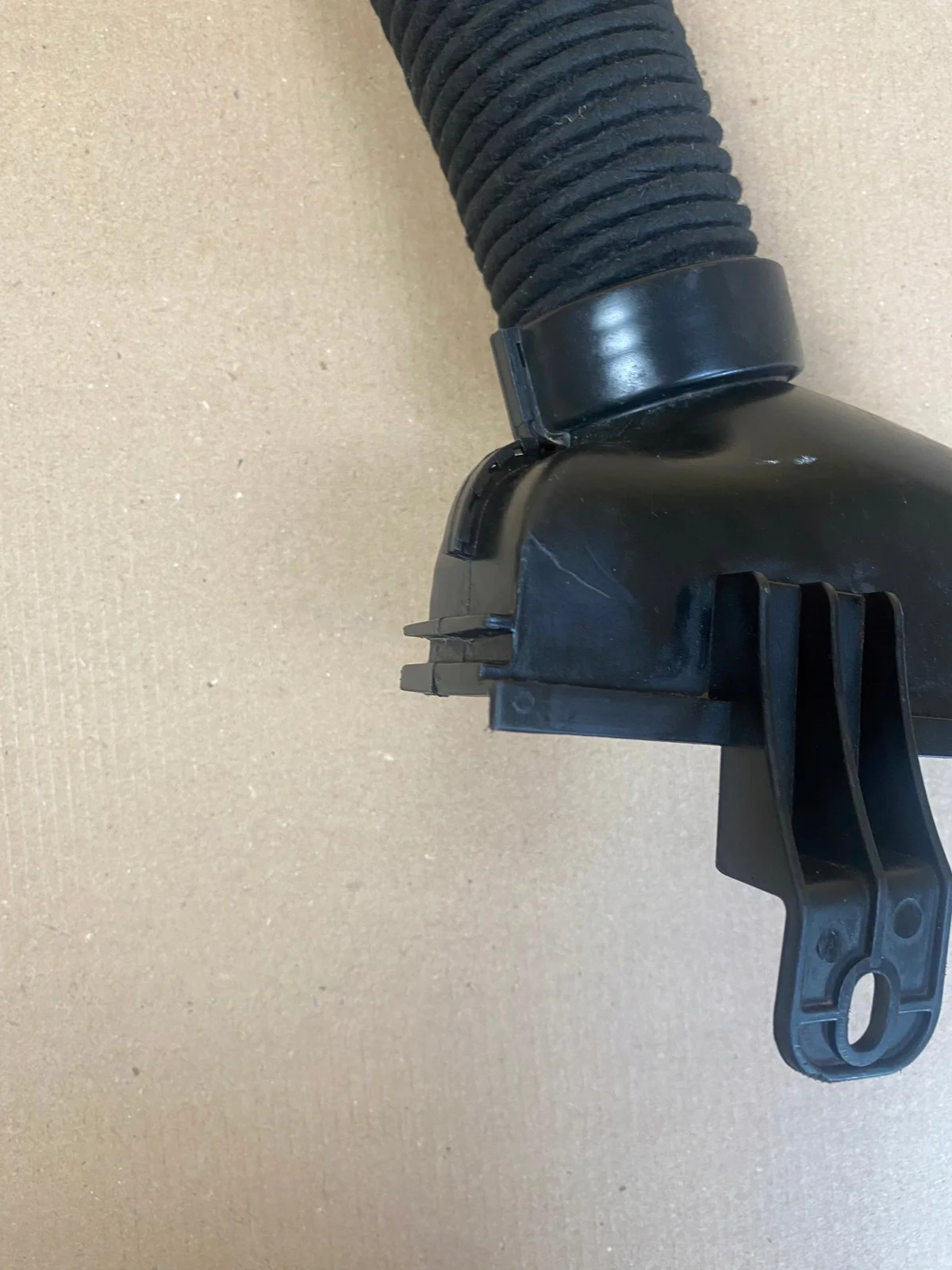 Ilmaputki Citroen C4 III 1.2 (9833418380) image 7