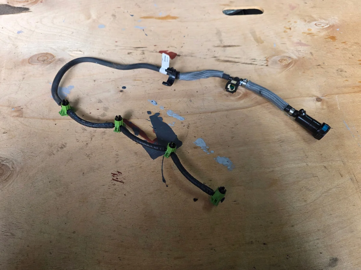 Kraftstoffleitung Volvo XC60 XC90 32242464