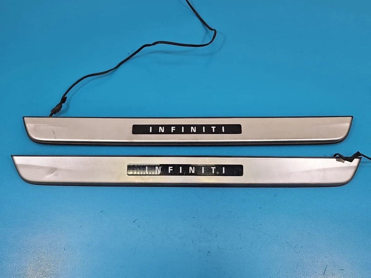 Schwellerleiste Links Rechts Infiniti QX30 H15 image 4