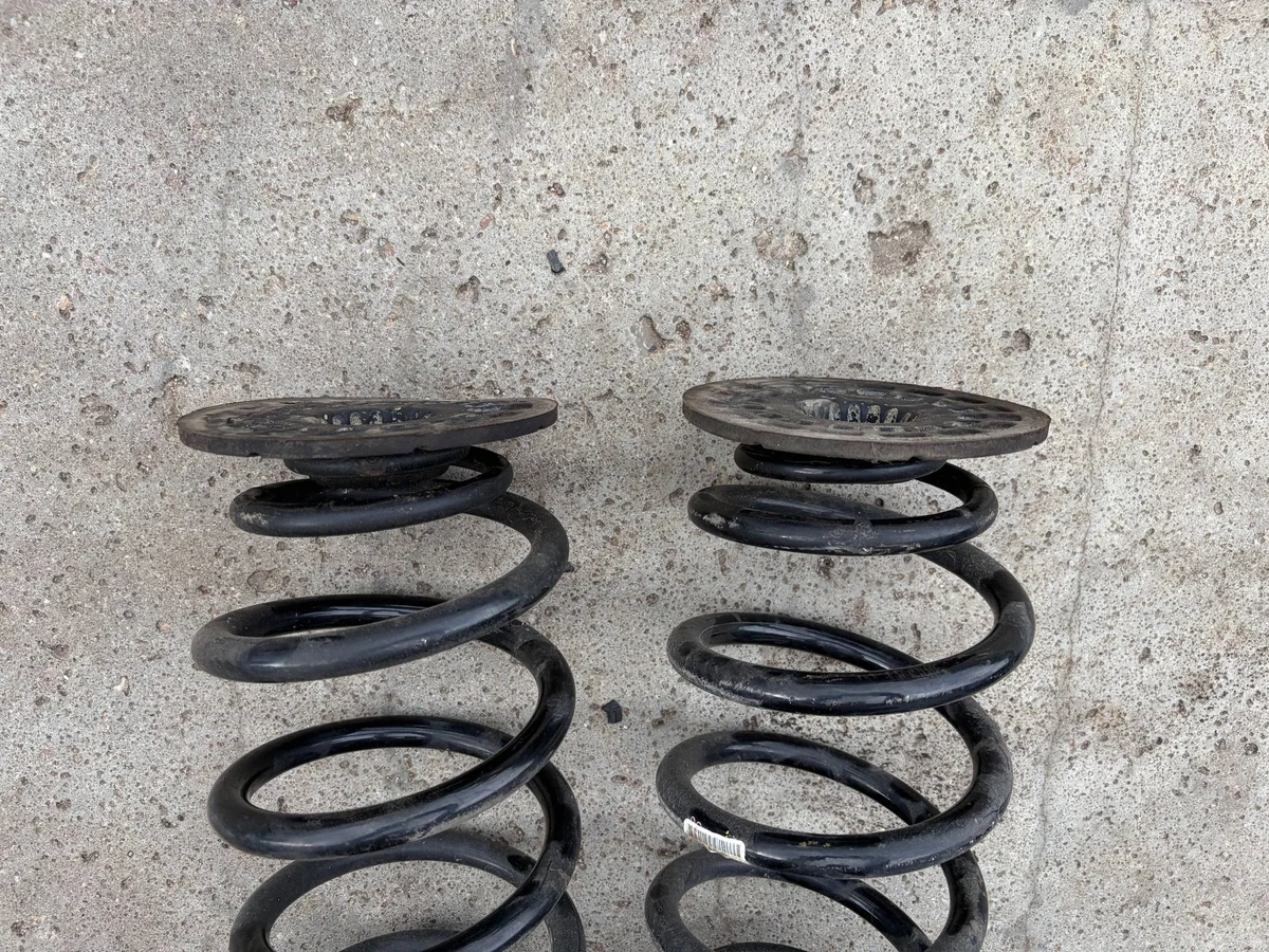 OPEL ASTRA J LIFT HECK FEDERN HINTEN image 3