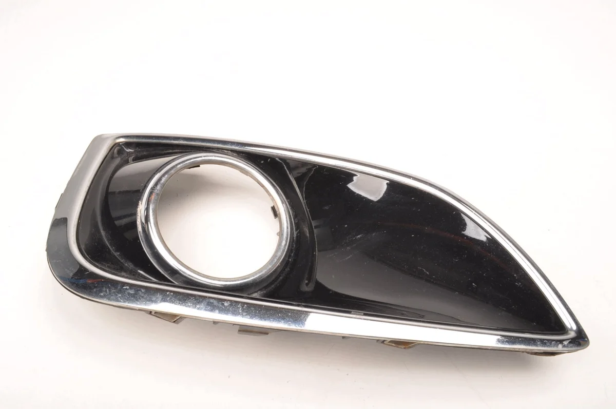 Hyundai IX35 Fog Light Grille Left 86585-2Y000