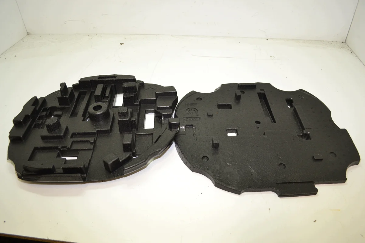 Mousse coffre BMW E60 OEM 6916988