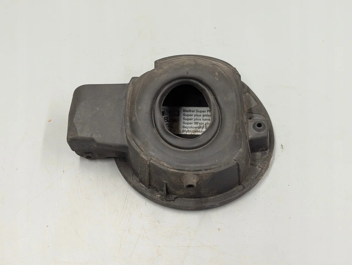 Klappe Kraftstofftank VW Golf V LC9X 1K6809857A image 4