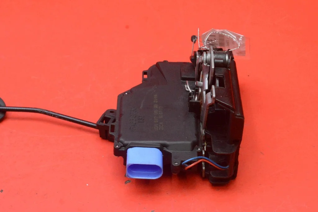 Fechadura Porta Dianteira Esquerda VW Jetta 5 image 4