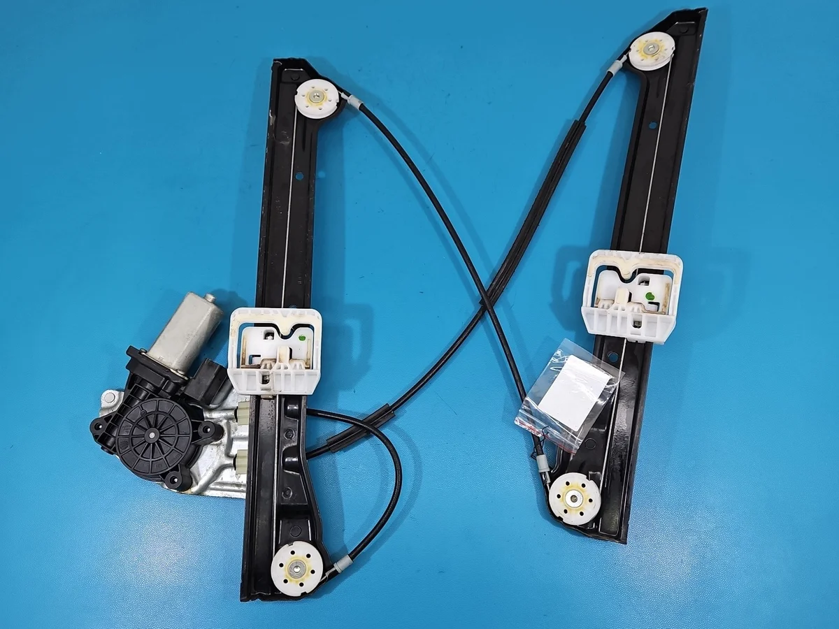 Mini Countryman R60 Window Regulator Front Left image 4