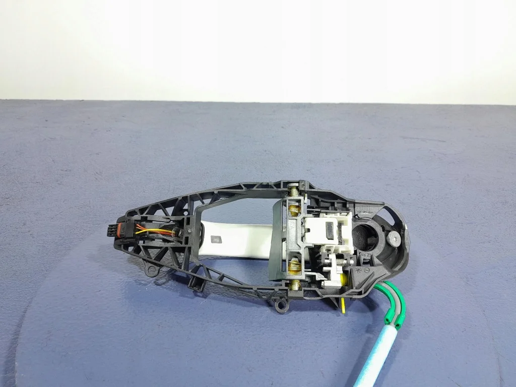 BMW X5 G05 Türgriff hinten rechts 3 Pin image 7