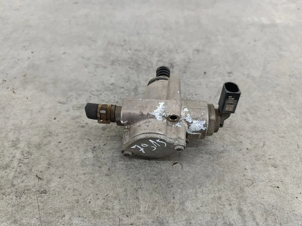 Bomba de alta presión VW Golf V 1.4 TSI