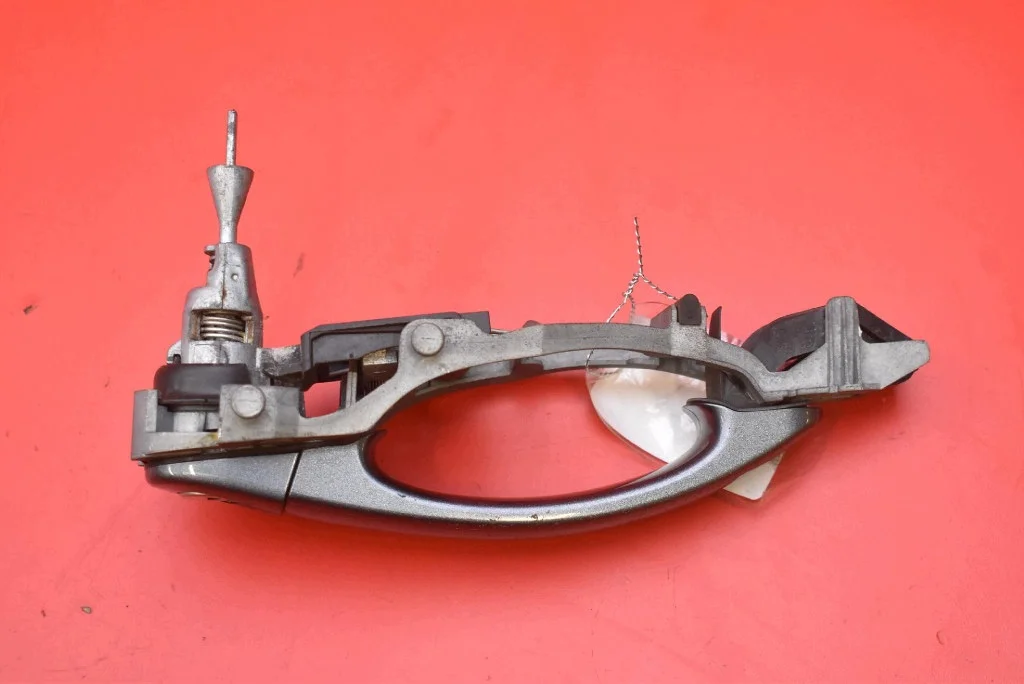Türgriff Links Vorne Grau 1K0837885 VW Jetta image 6