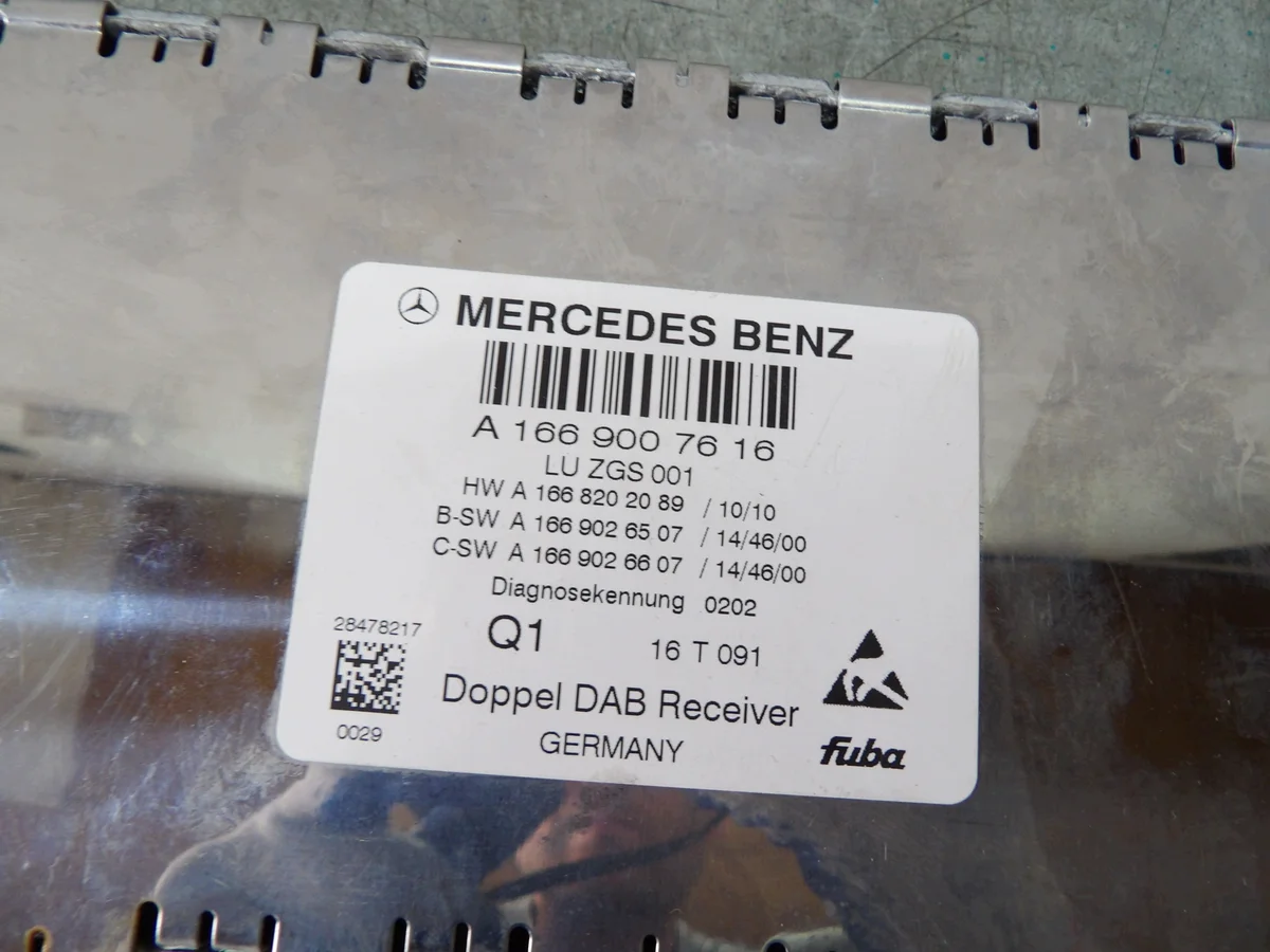 Módulo Amplificador Antena Mercedes W117 W176