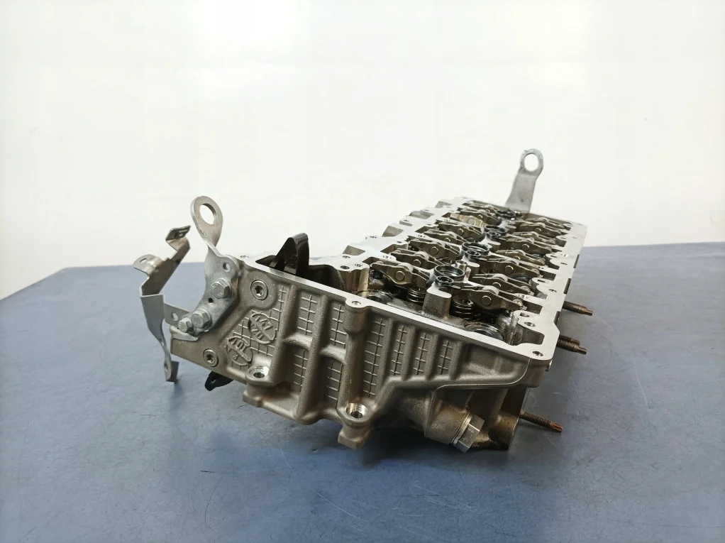 Culasse BMW 5 G30 G31 2.0D B47D20B image 3