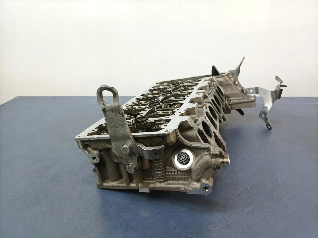 Culasse BMW 5 G30 G31 2.0D B47D20B image 5