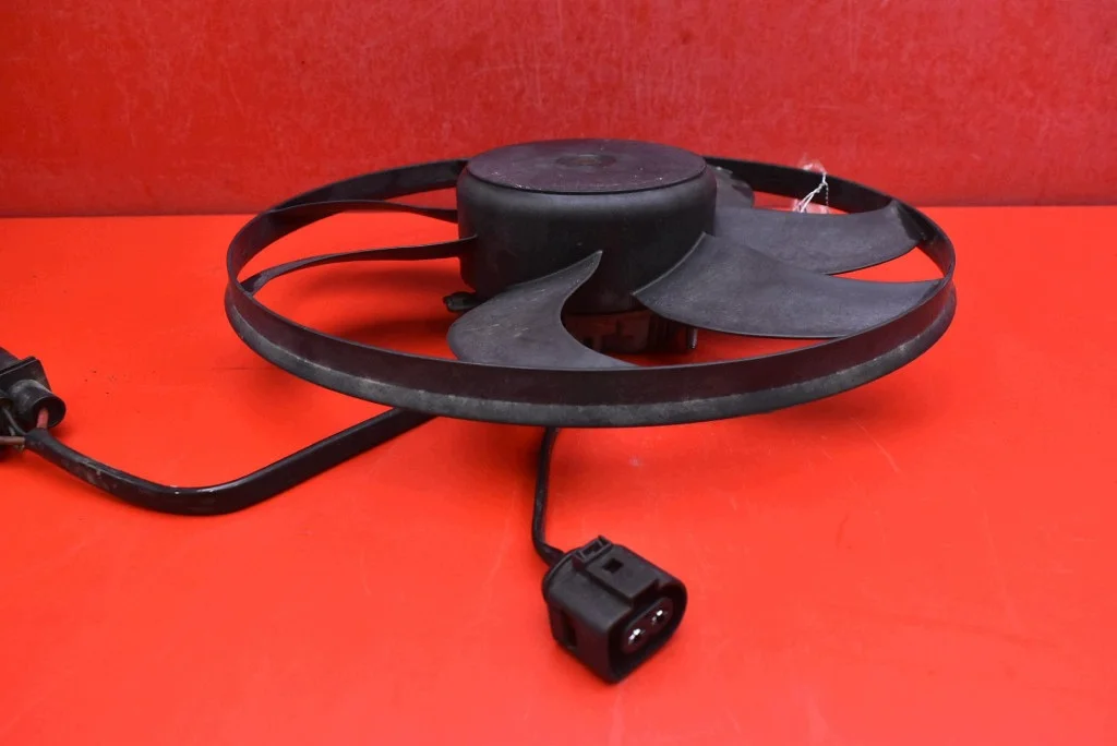 Ventilador VW Jetta V 1.4 TSI 05-11 Usado image 8