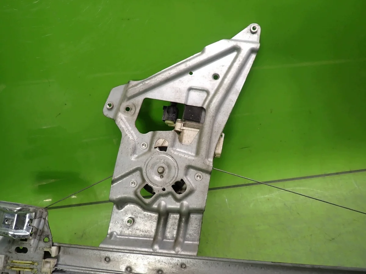 Fensterheber Vorne Rechts Mercedes Sprinter W906 image 3