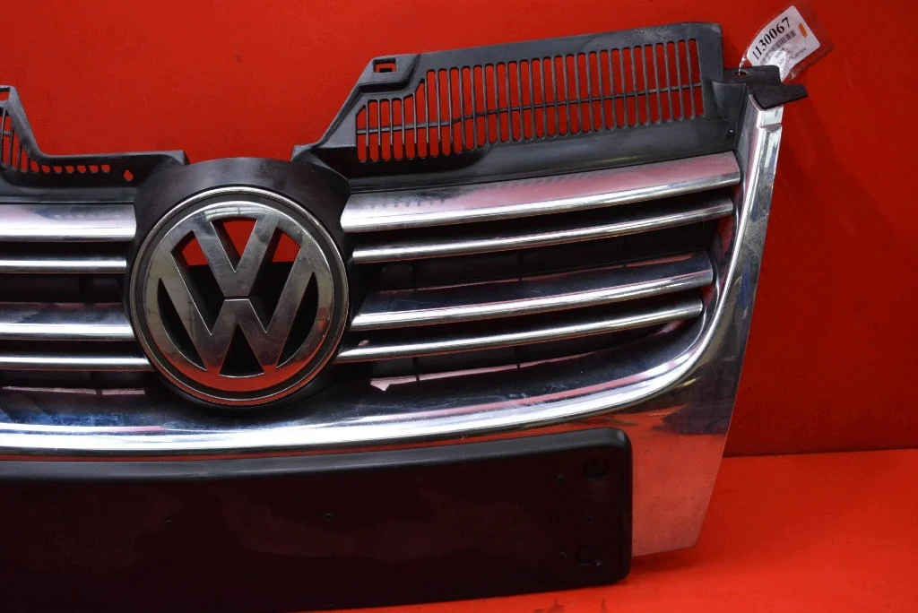 Kühlergrill Chrom 1K5853653 VW Jetta 5 image 3