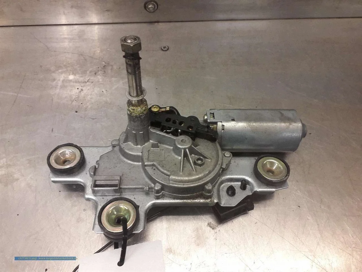 Motor Limpa Para-brisa Traseiro Ford Focus 2004
