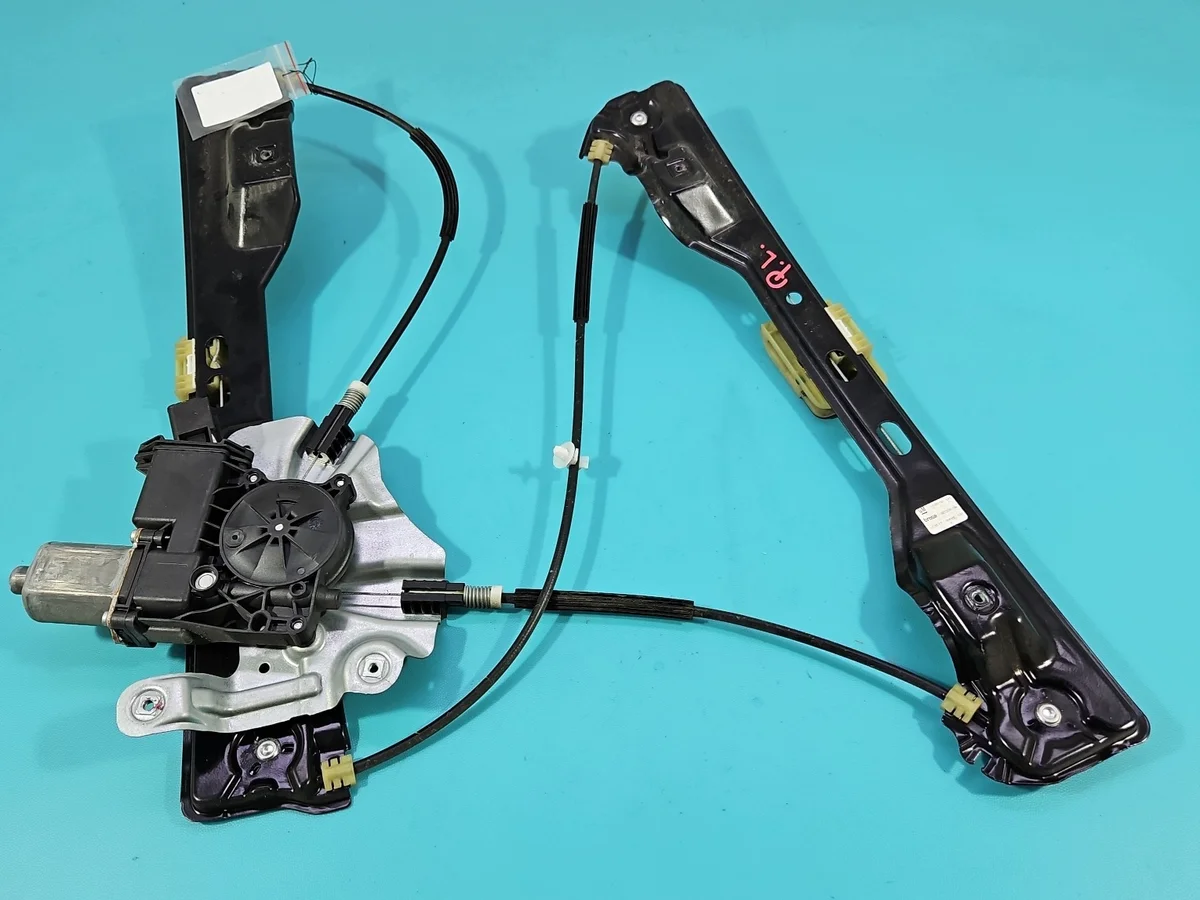 Window Regulator Front Left Opel Zafira C image 9