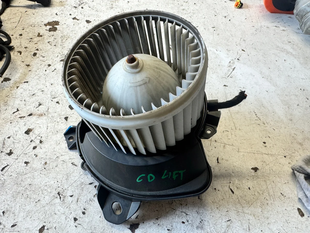 Ventilador do Aquecedor Opel Corsa D Usado