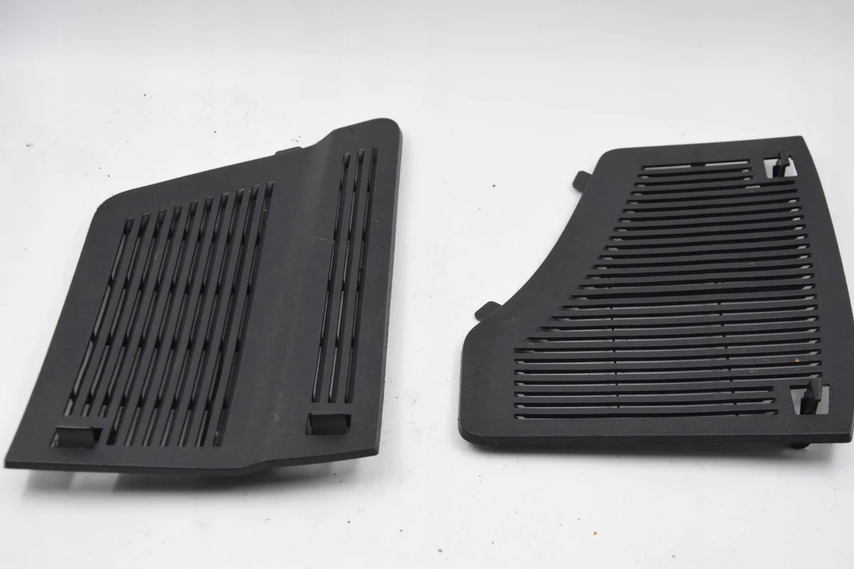 Conjunto 2 Tampas Porta-Malas Zafira B 05-12 Opel OE