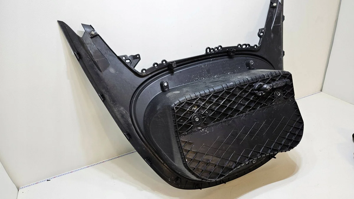 Bordure de coffre Tesla Model S occasion image 5