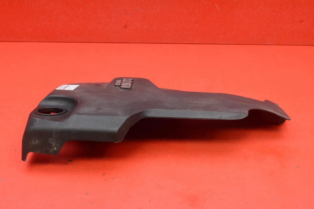 Cache moteur Iveco Daily 3 3.0 HPI 16V image 3