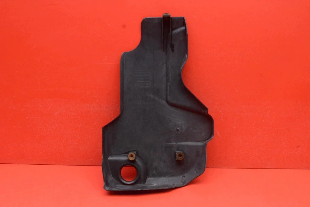 Cache moteur Iveco Daily 3 3.0 HPI 16V image 8