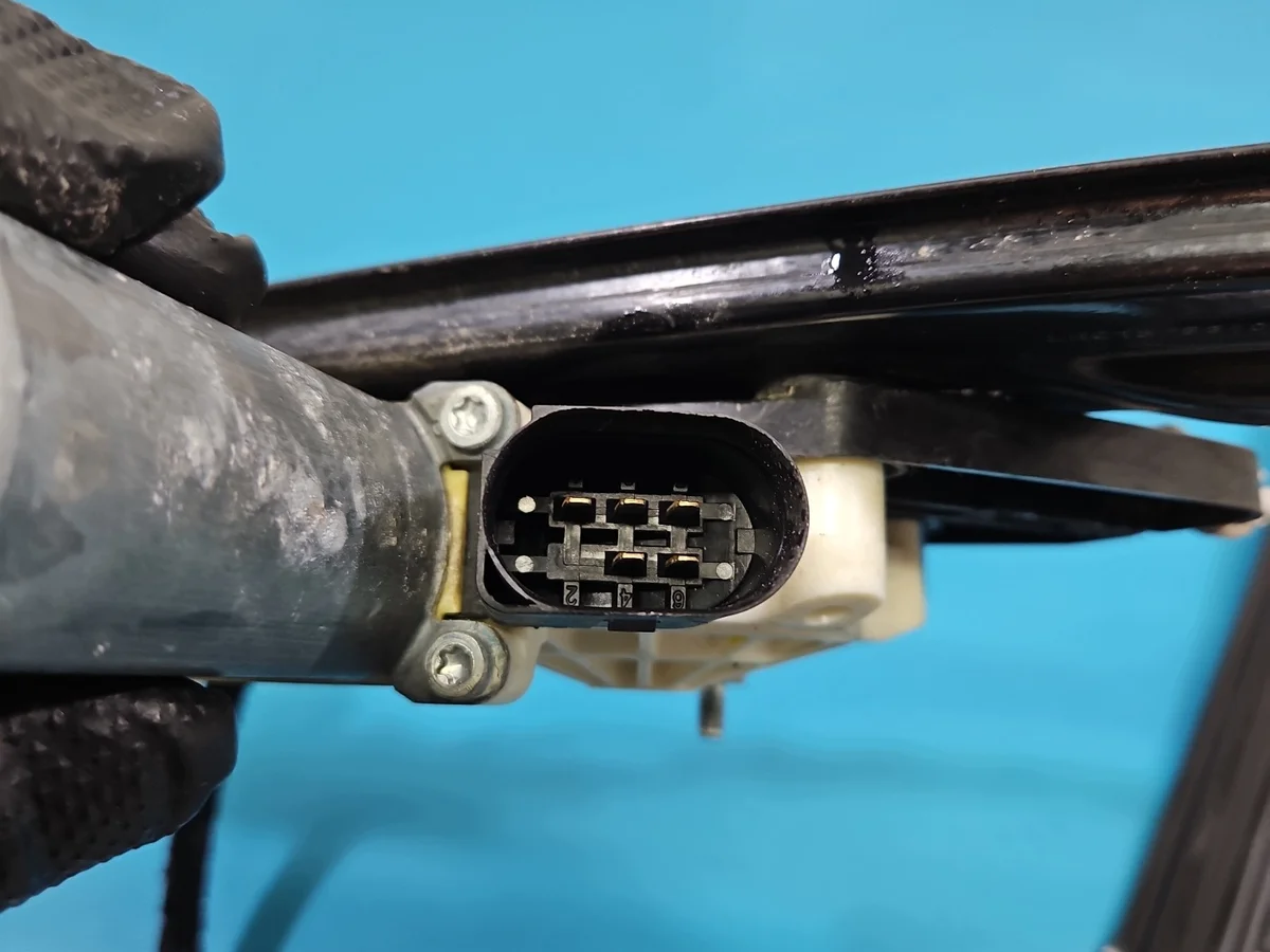 Fensterheber Vorne Links BMW X3 F25 5PIN image 6