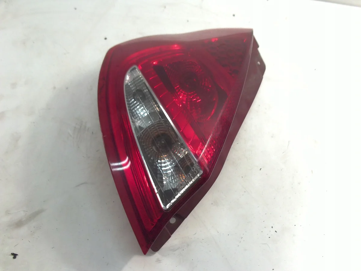 Ford Fiesta Mk7 Rückleuchte links 8A61-13405-A image 4