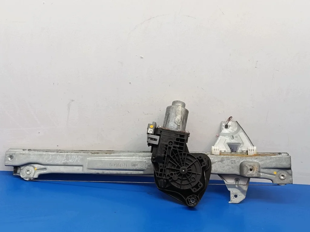 Citroen DS4 Fensterheber Motor Rechts C-513783- image 4