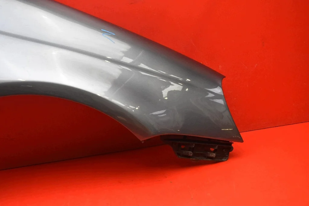 Kotflügel Rechts Vorne Grau VW Jetta 5 V 05-11 image 4