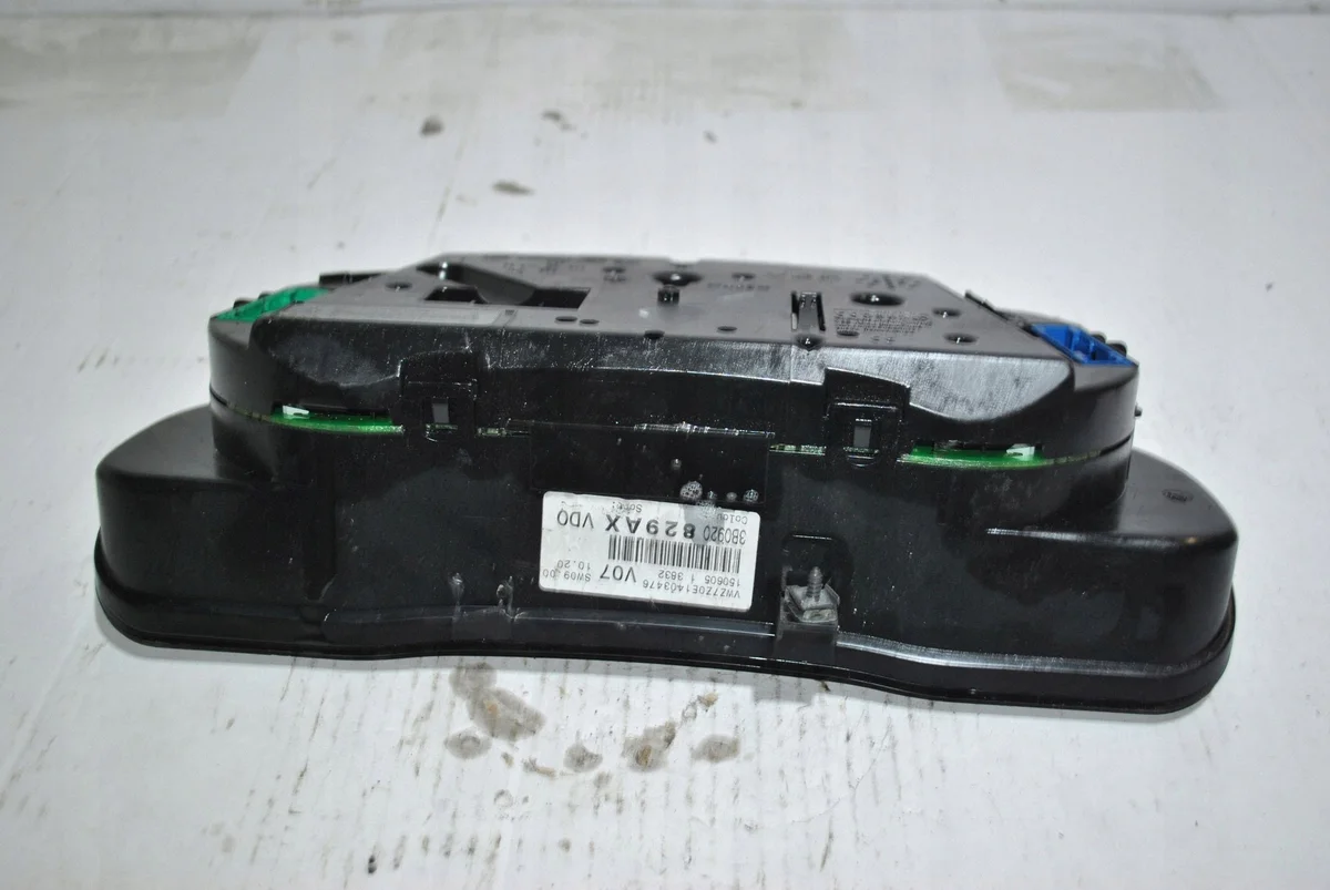 Instrumentpanel VW Passat B5 3B0920829AX image 5