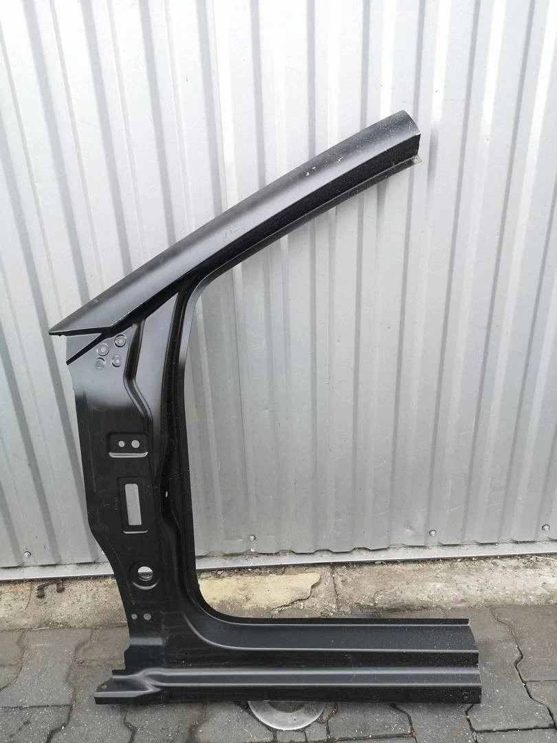 Seat Arona 2021 vasen etulokasuoja LRB10921