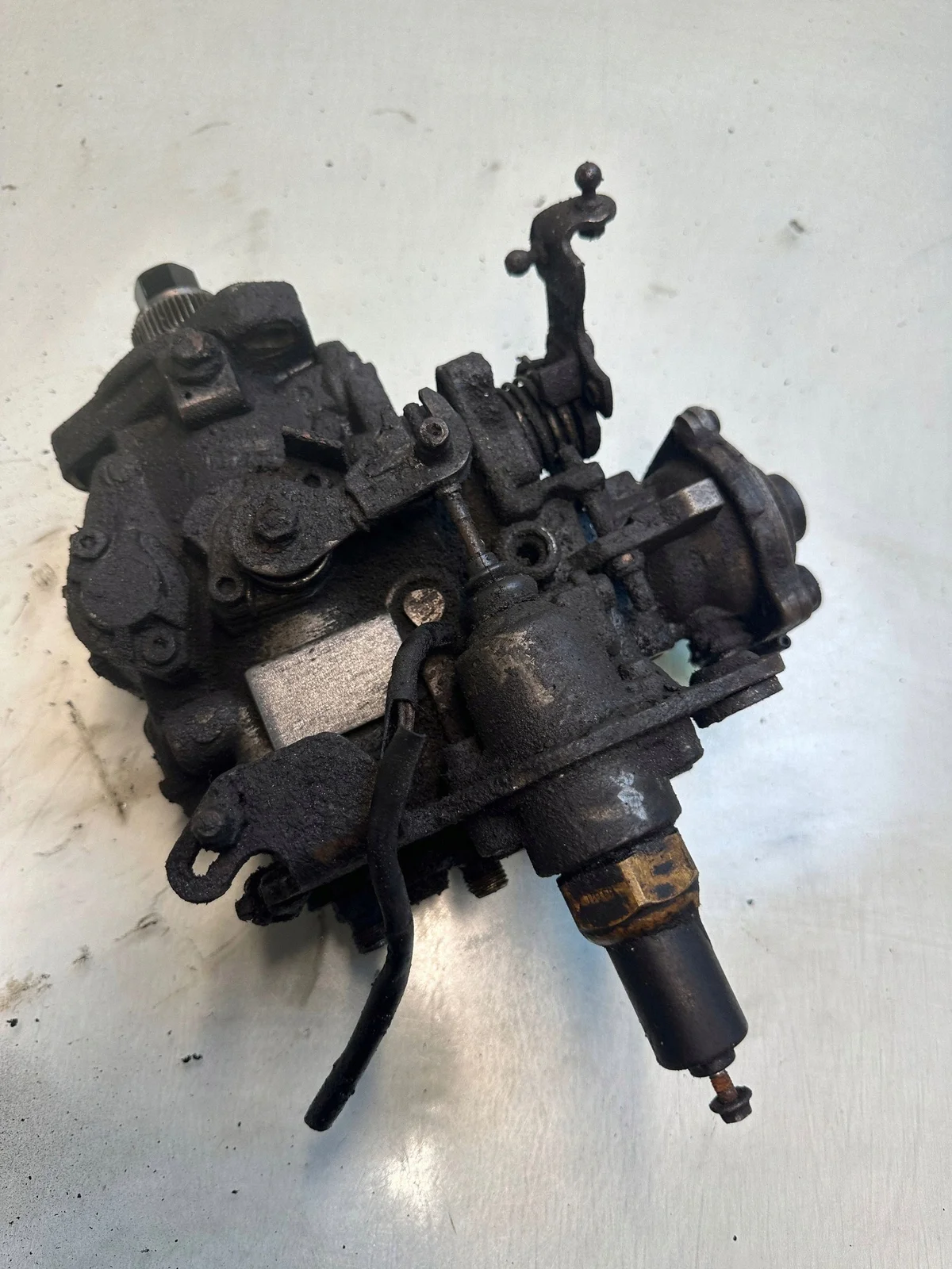 Fiat Ducato 2.8 td polttoainepumppu 0460424147