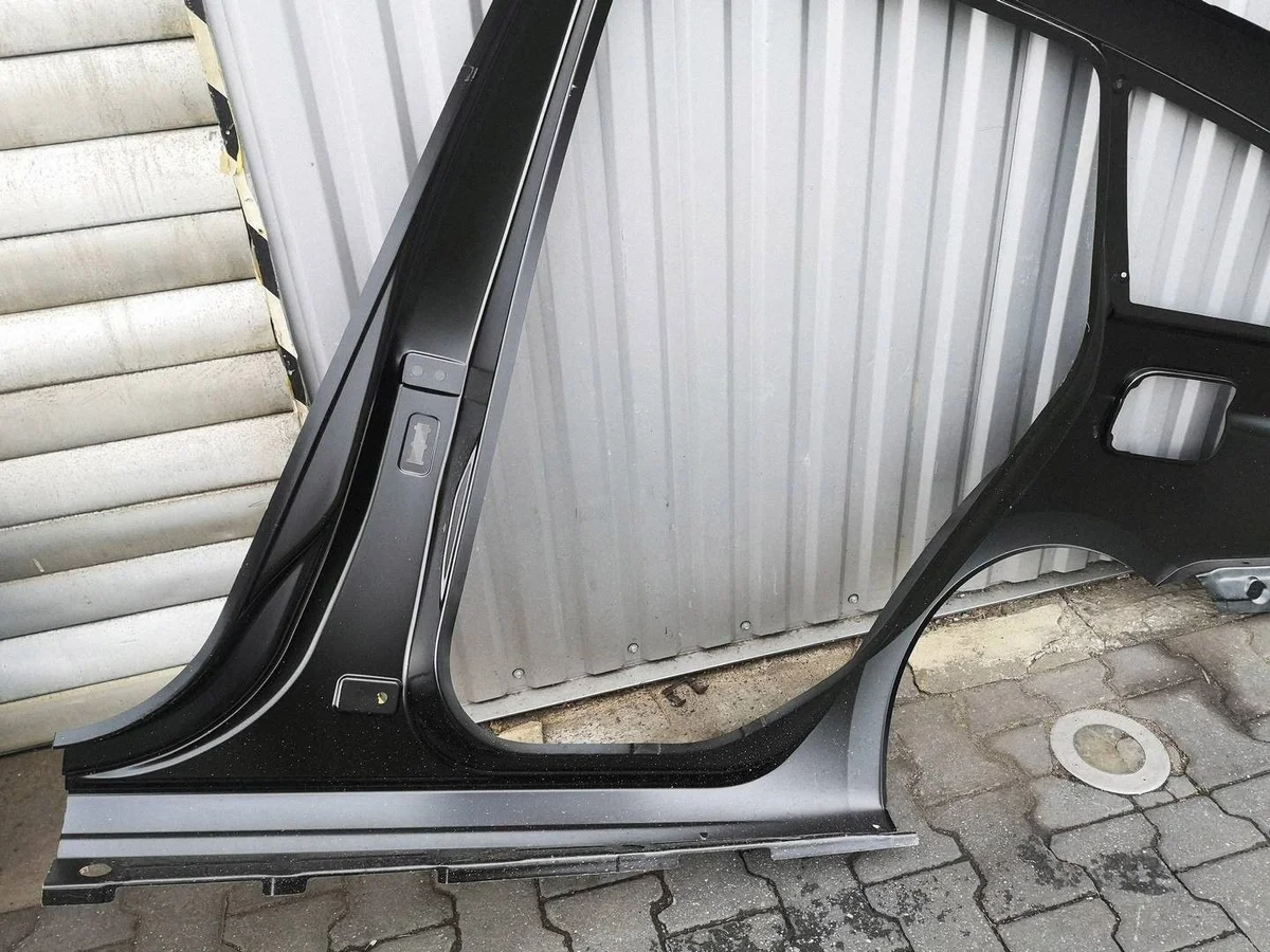 Seat Leon IV 2025 Kotflügel Schweller rechts image 6