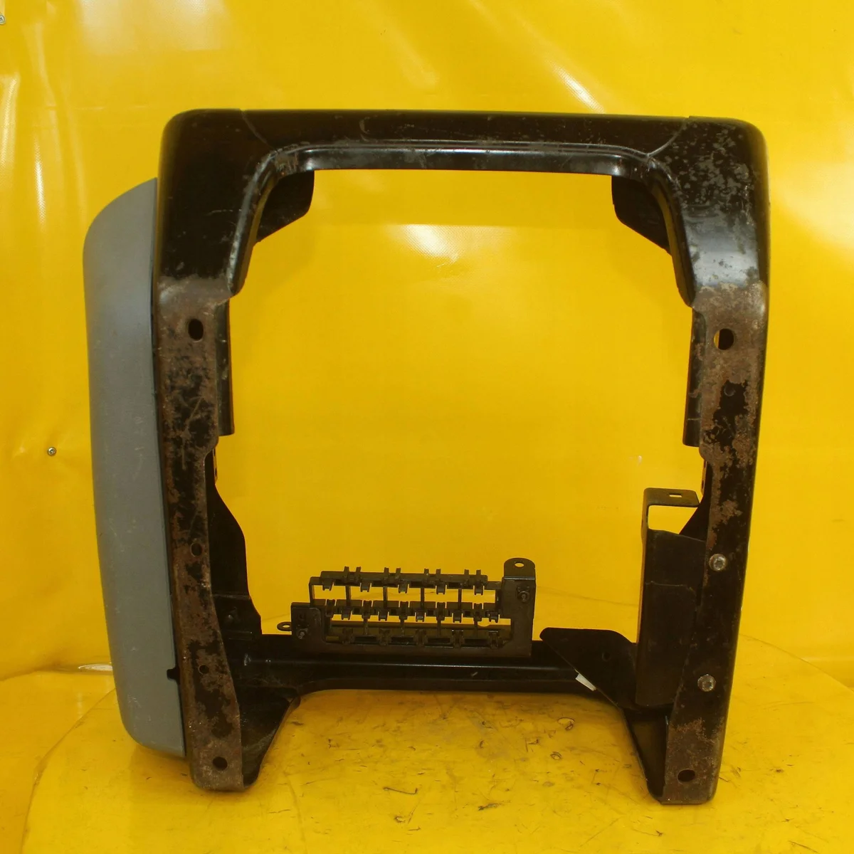 Support siège avant droit VW T5 10374 image 9