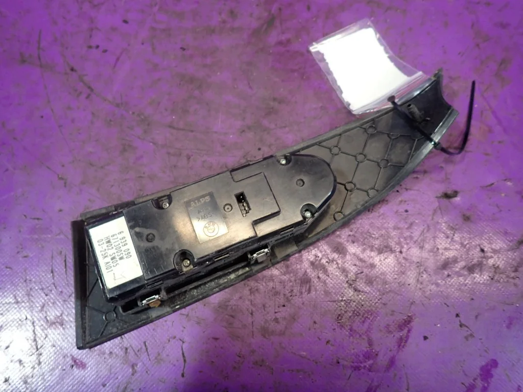 BMW E60 E61 Fensterheber Schalter 6939090 image 4