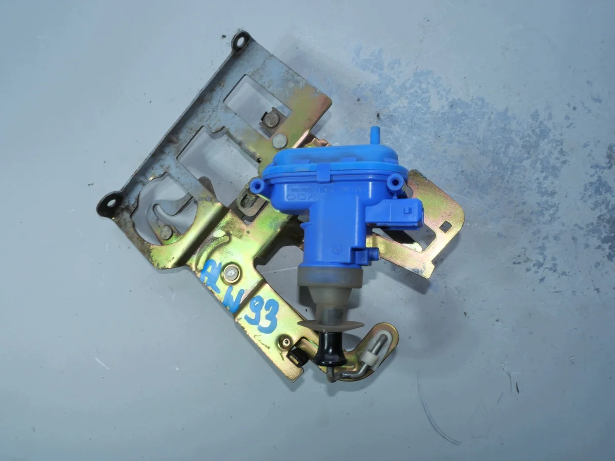 Serratura VW SEAT SKODA AUDI 833862153C