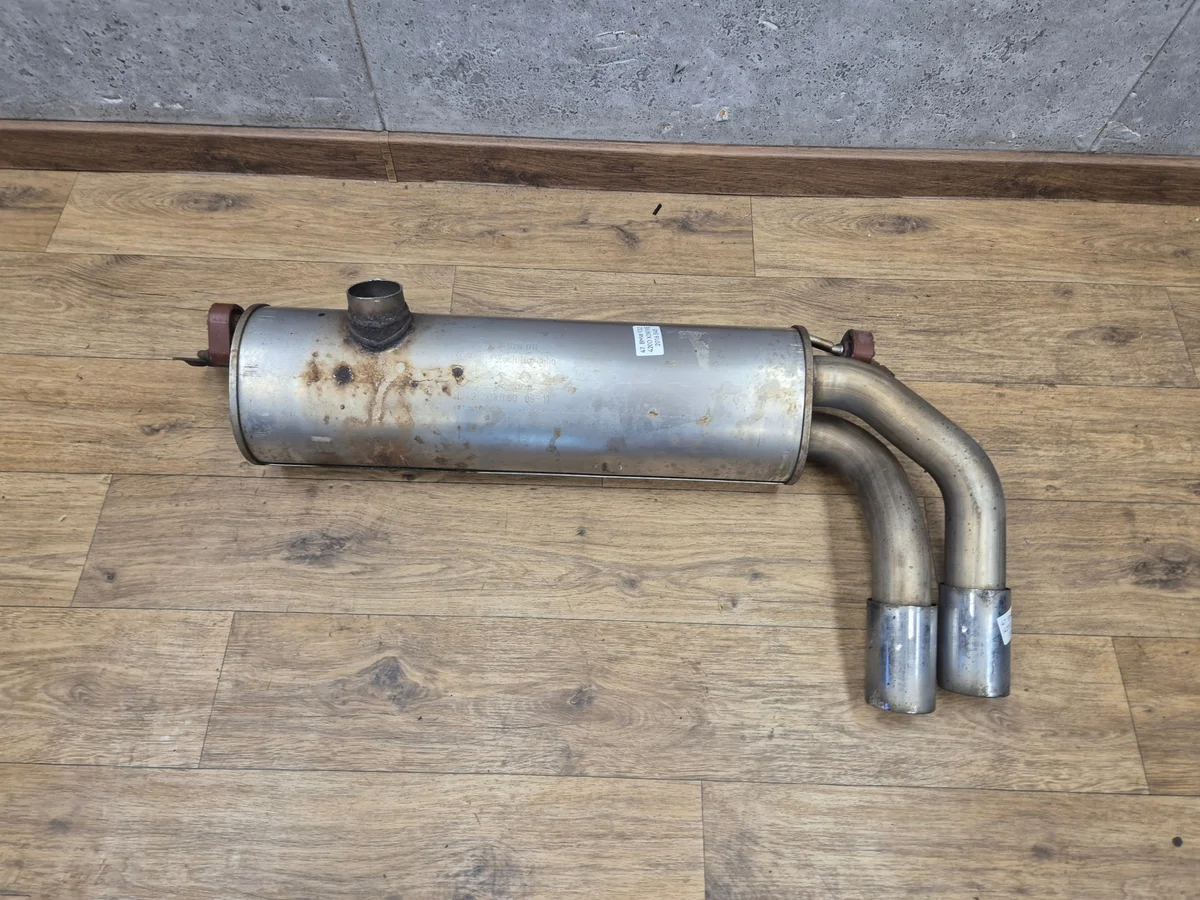 BMW F30 F31 F32 F36 Tapa de Escape Diésel