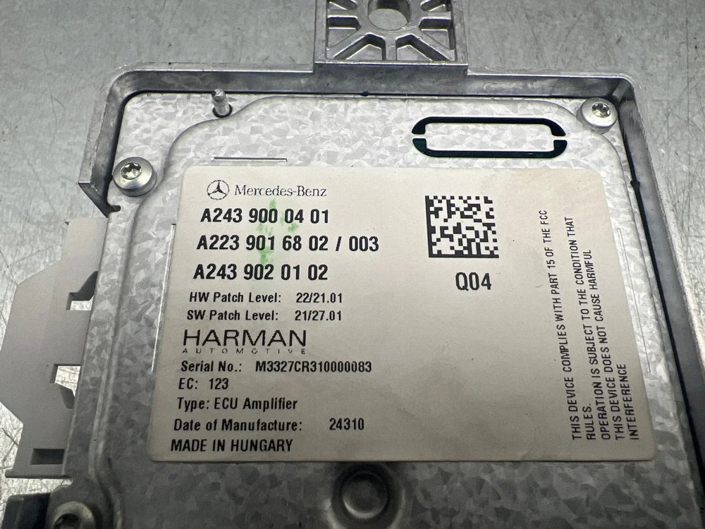 Mercedes-Benz EQA 2023 Amplificateur Audio A2439000401 image 5