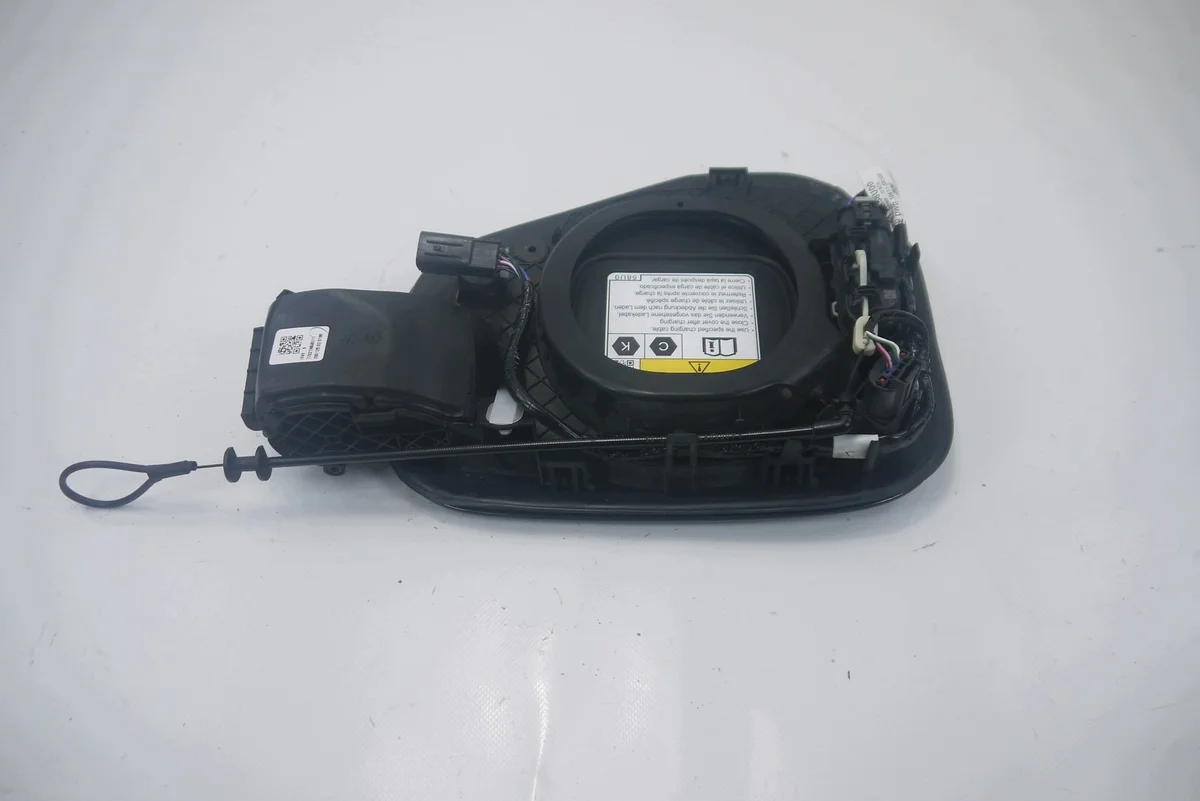 Toyota Urban Cruiser Ladeklappe 77121-58U00 image 7