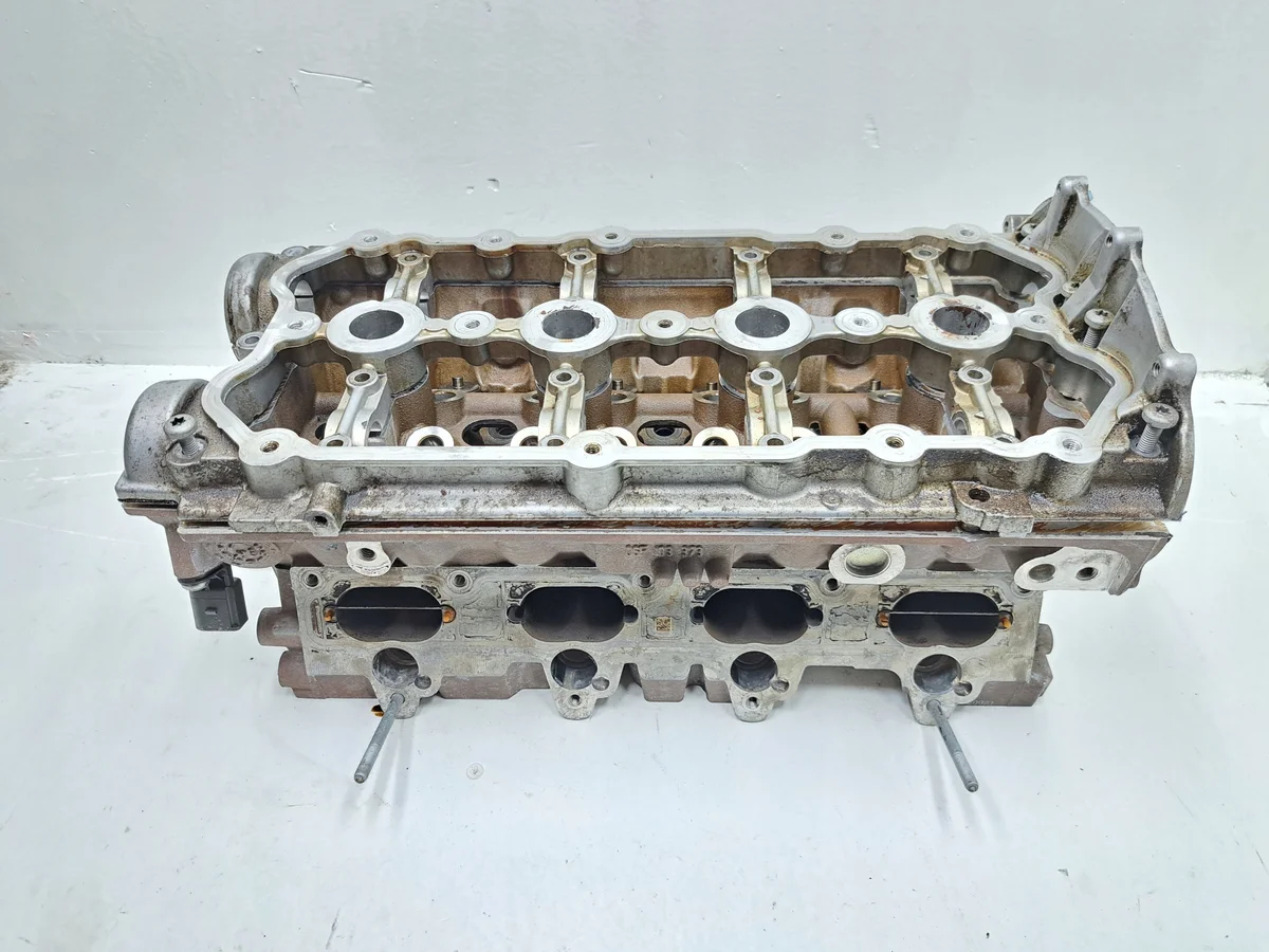 Engine Cylinder Head 2.0 TFSI 06F103373 image 4