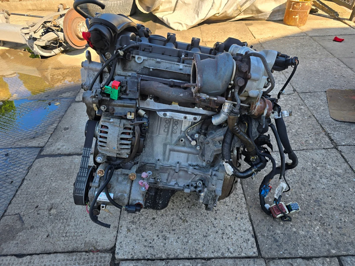 Moottori Peugeot Citroen 1.6 THP 5F02 Käytetty