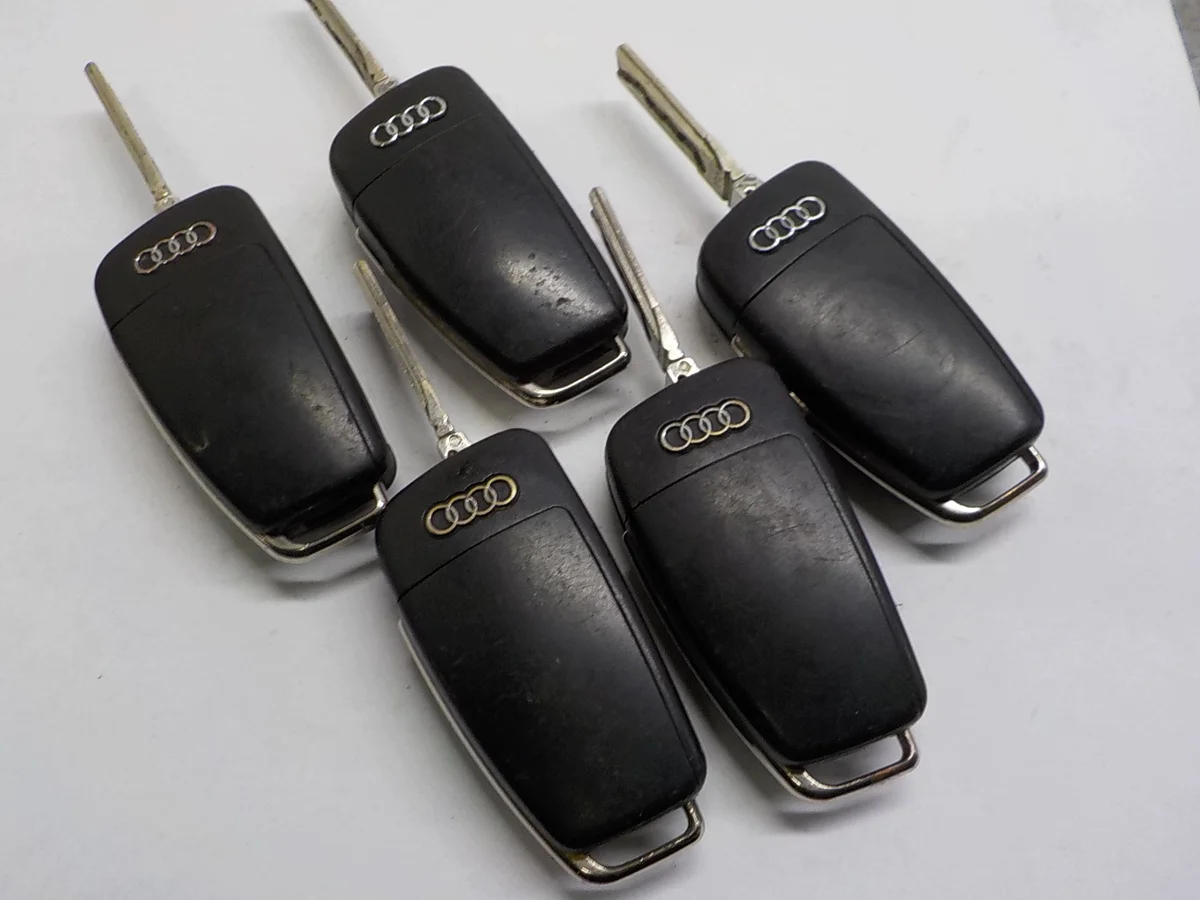 Chave Audi A3 8P 434MHz Usada image 3